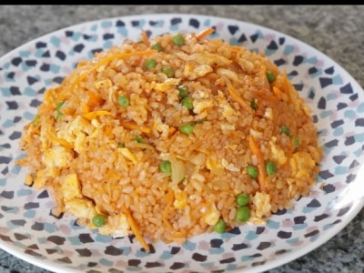 Gebratener Reis in Ketchup&nbsp;Sauce