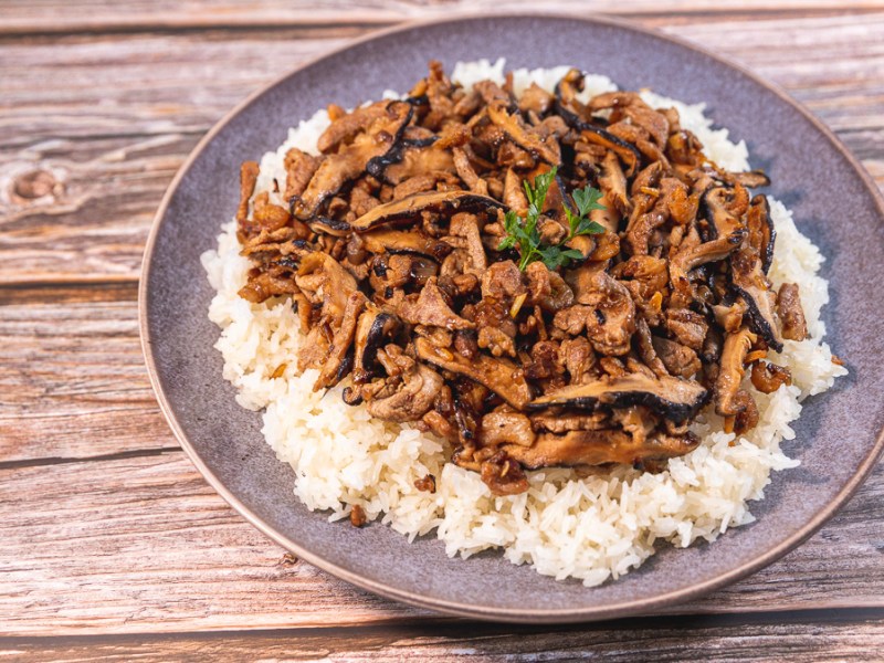 Taiwan You Fan – Klebreis mit Schweinefleisch und Shittake&nbsp;Pilze